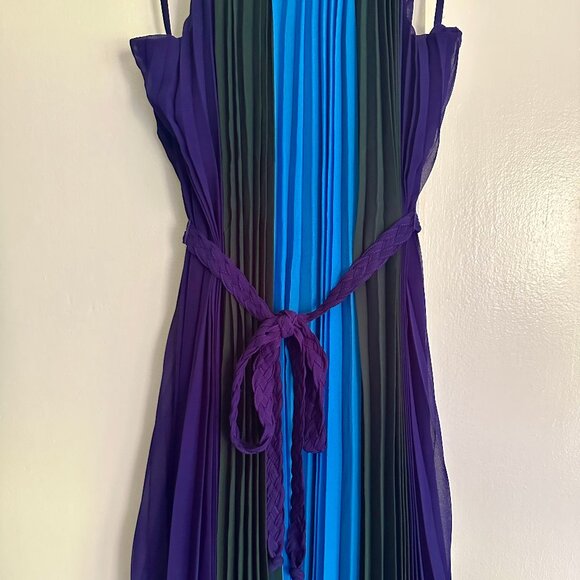 WHBM Colorblock Pleated Braided Halter Dress - Picture 4 of 13